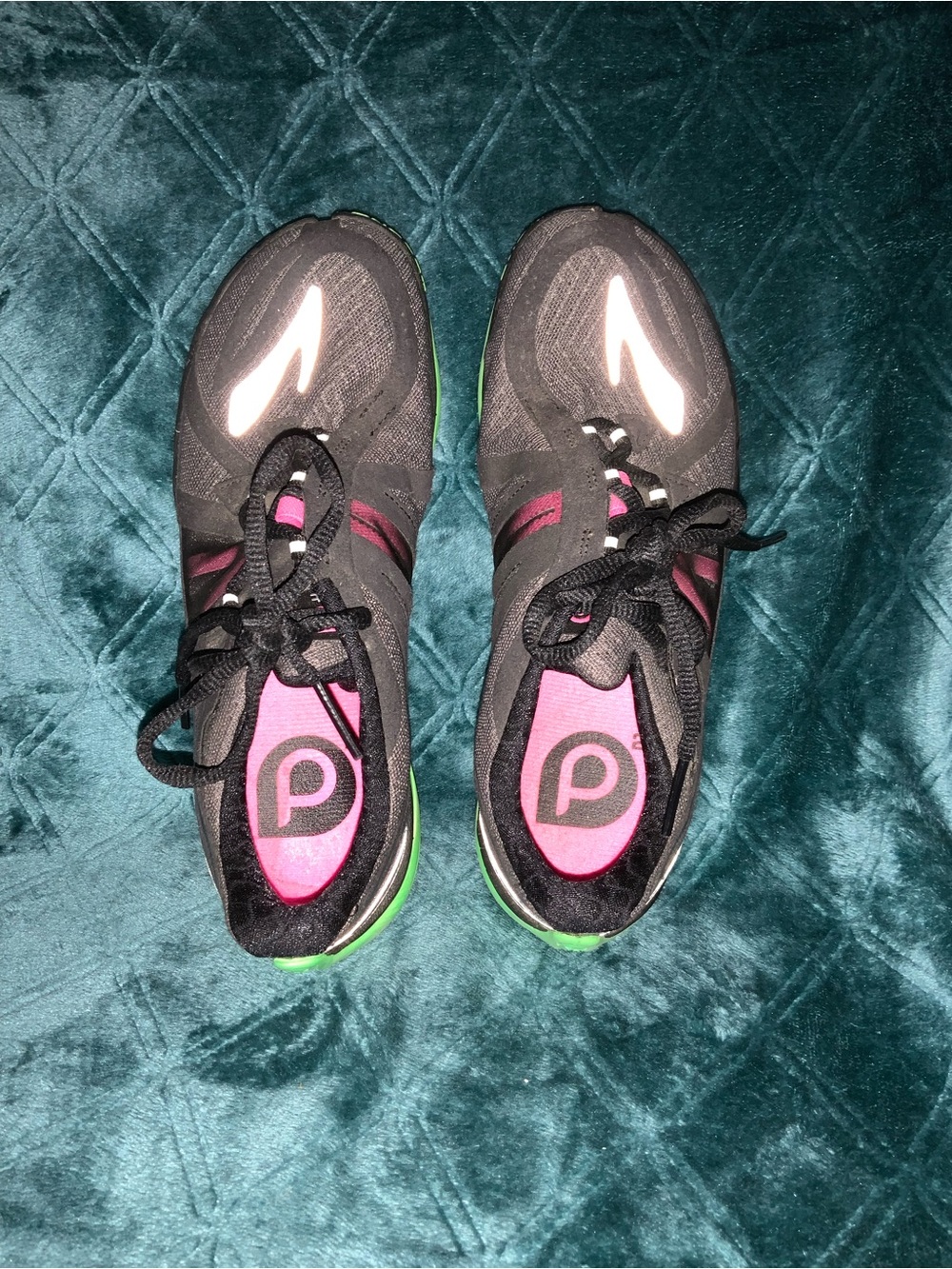 EUC Brooks Pure Connect Minimalist Womens 7 Black Pink Green Running Shoes